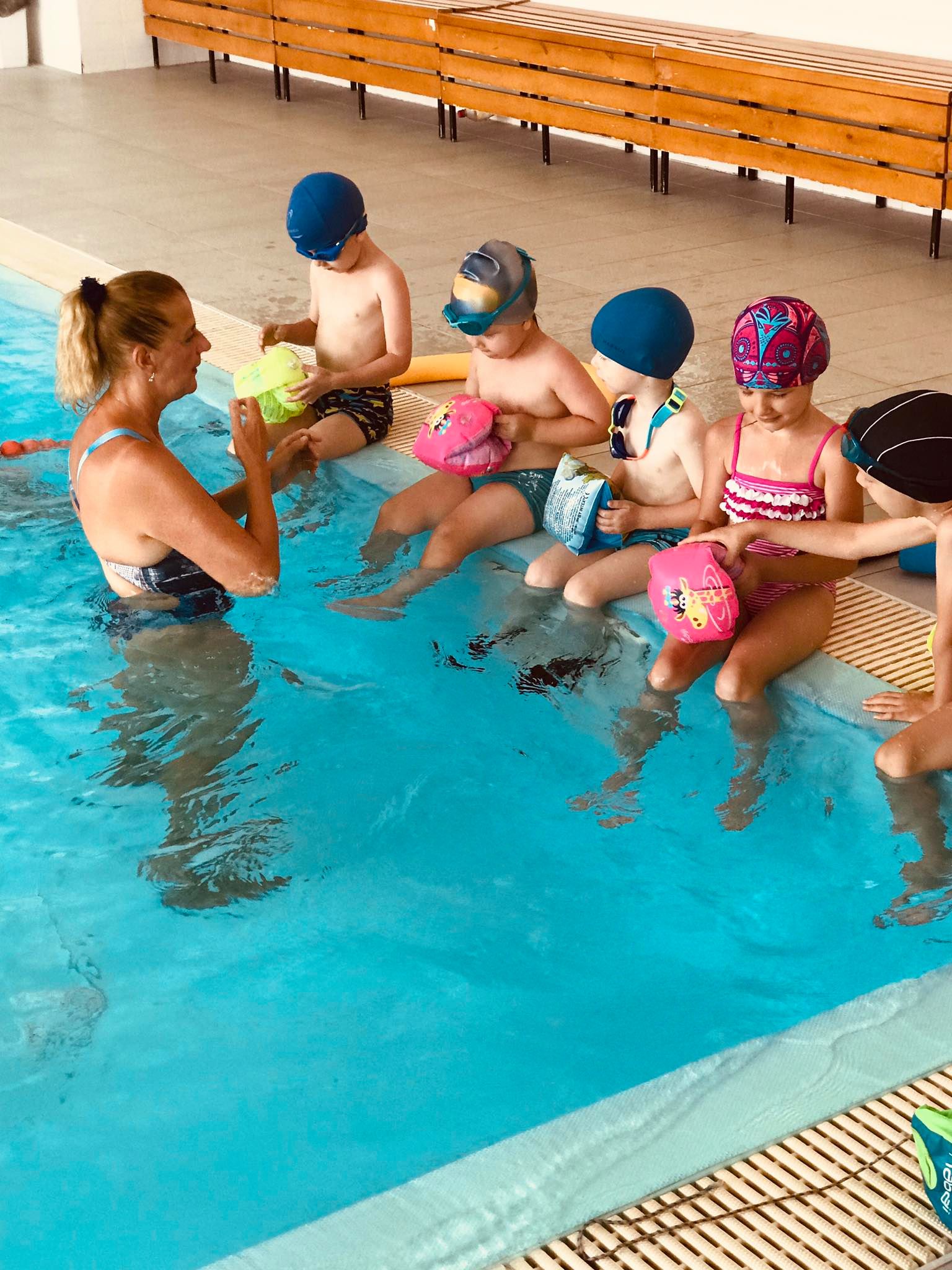 Első lépések az uszodában, bizalom kialakítása